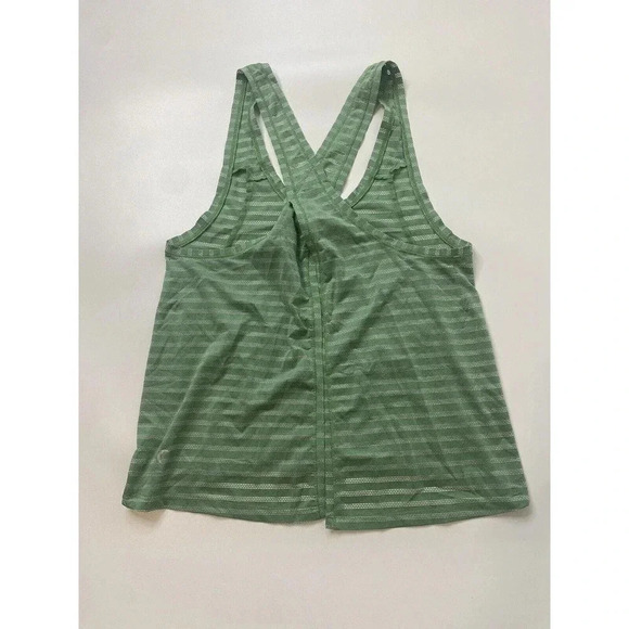 Zyia Active Forest Nimbus Split Flyaway Back Tank Size M - Picture 3 of 5